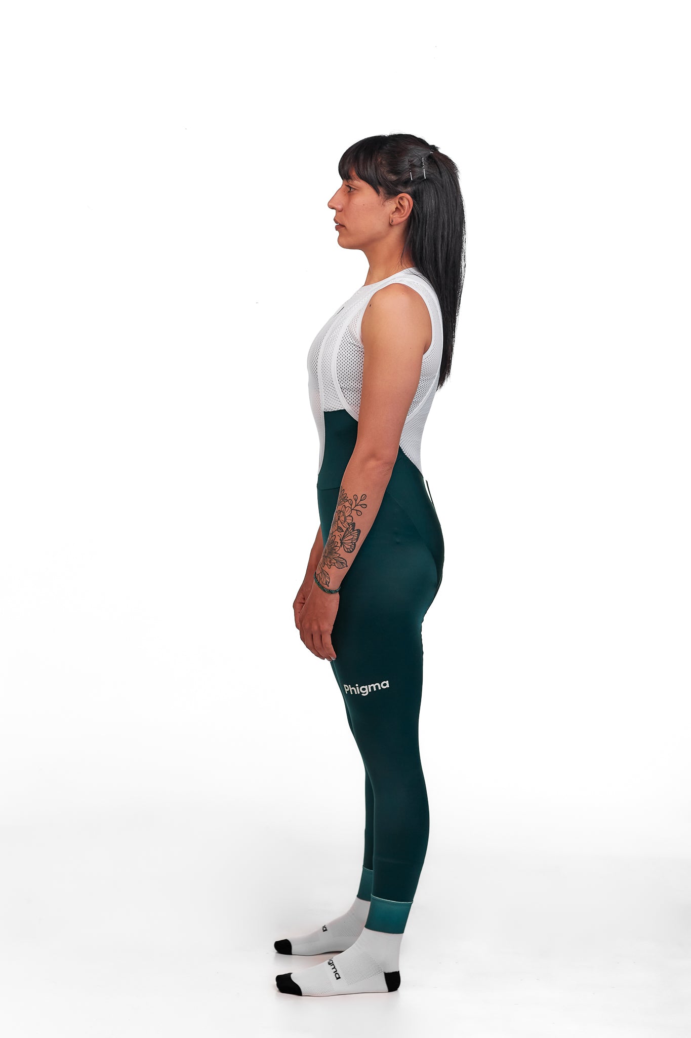 Women's pants in pine green